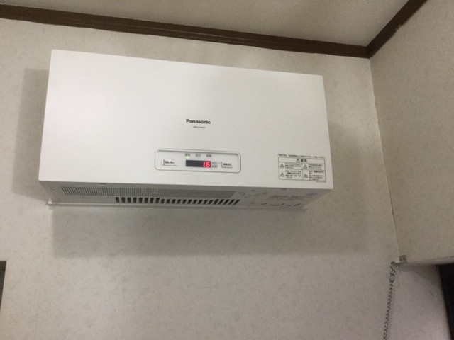 Panasonic パワコン4.0KW モニター-