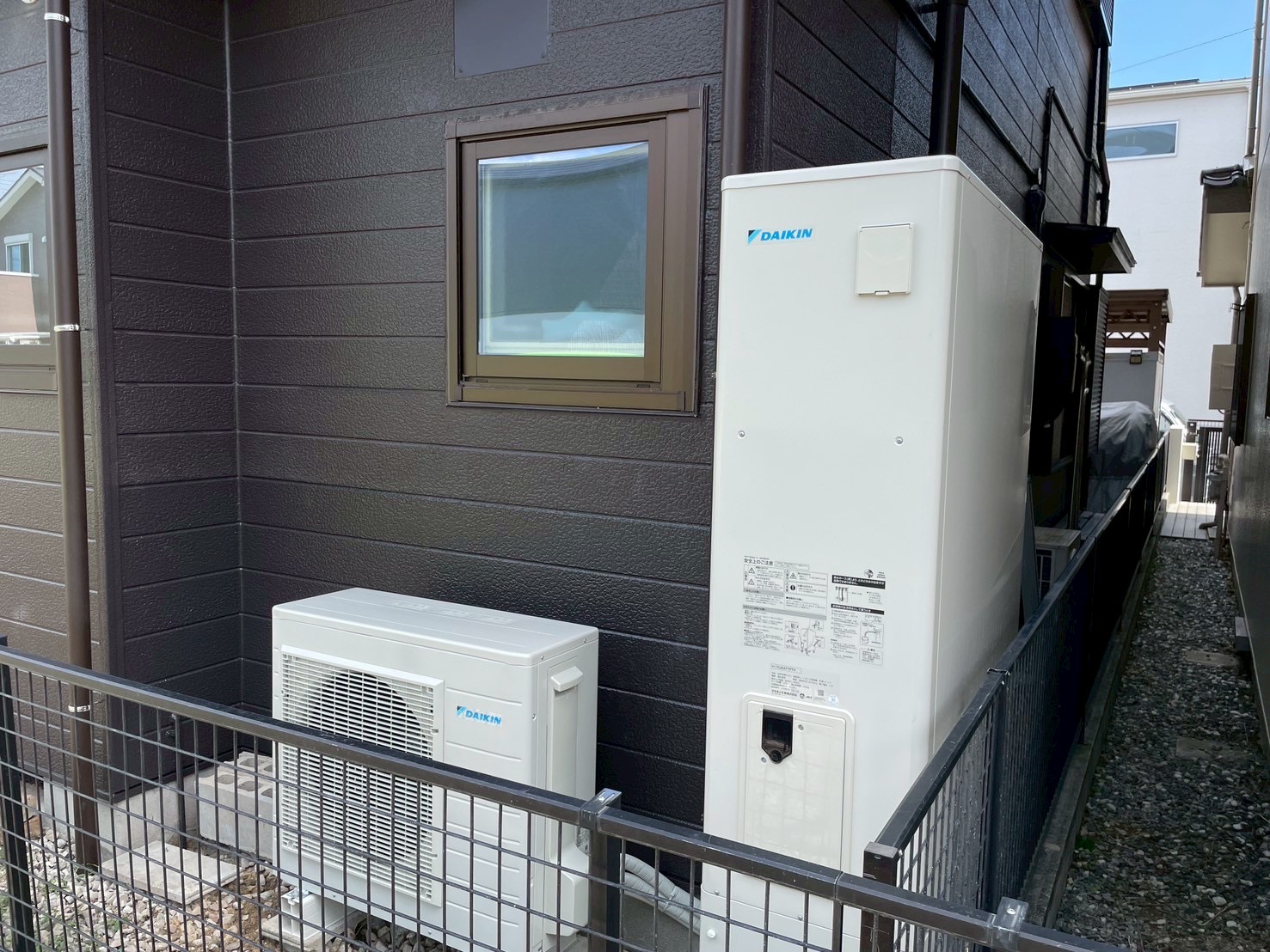 愛知県岡崎市　K様(エコキュートダイキン薄型)